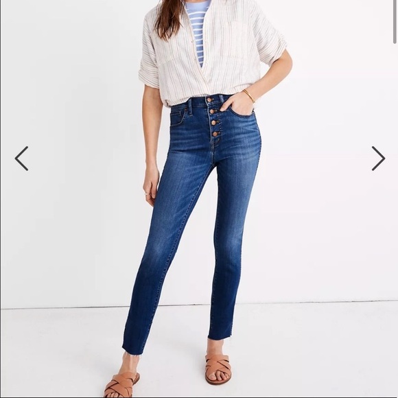 Madewell 10” Skinny High Rise Ankle Jeans - Picture 4 of 9